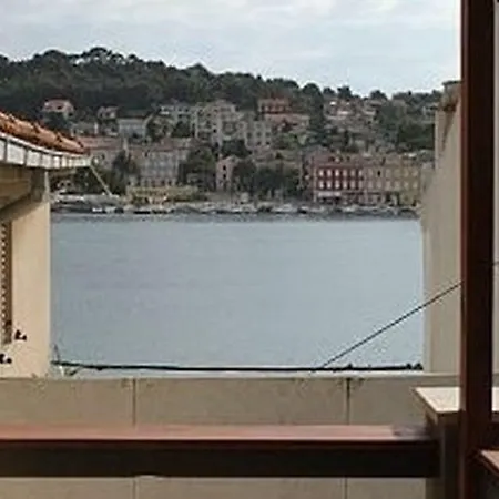 Apartment In With Seaview, Balcony, Air Condition, Wifi Mali Losinj